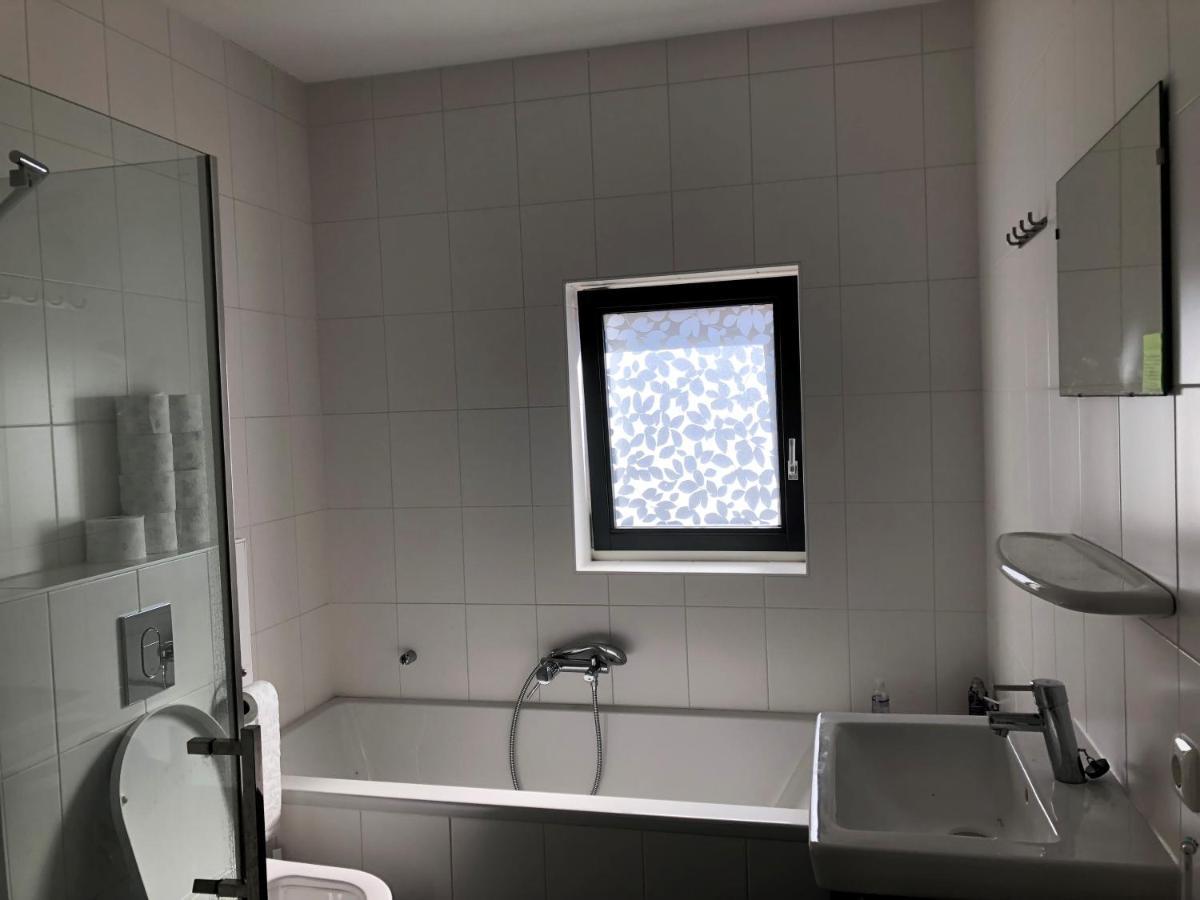 B&B Twiske Zuid, Amsterdam Free Parking Exterior foto